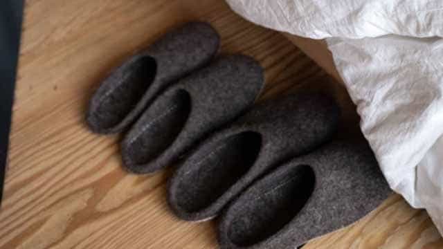 日本のほうがフランスよりスリッパの種類が多い